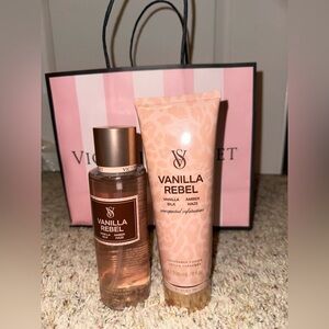 Vanilla rebel Victoria’s Secret beauty bundle set 🤍💛 🐾